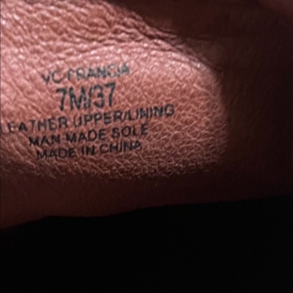 Vince Camuto Francia Leather Suede Ankle booties size 9 - Picture 10 of 11